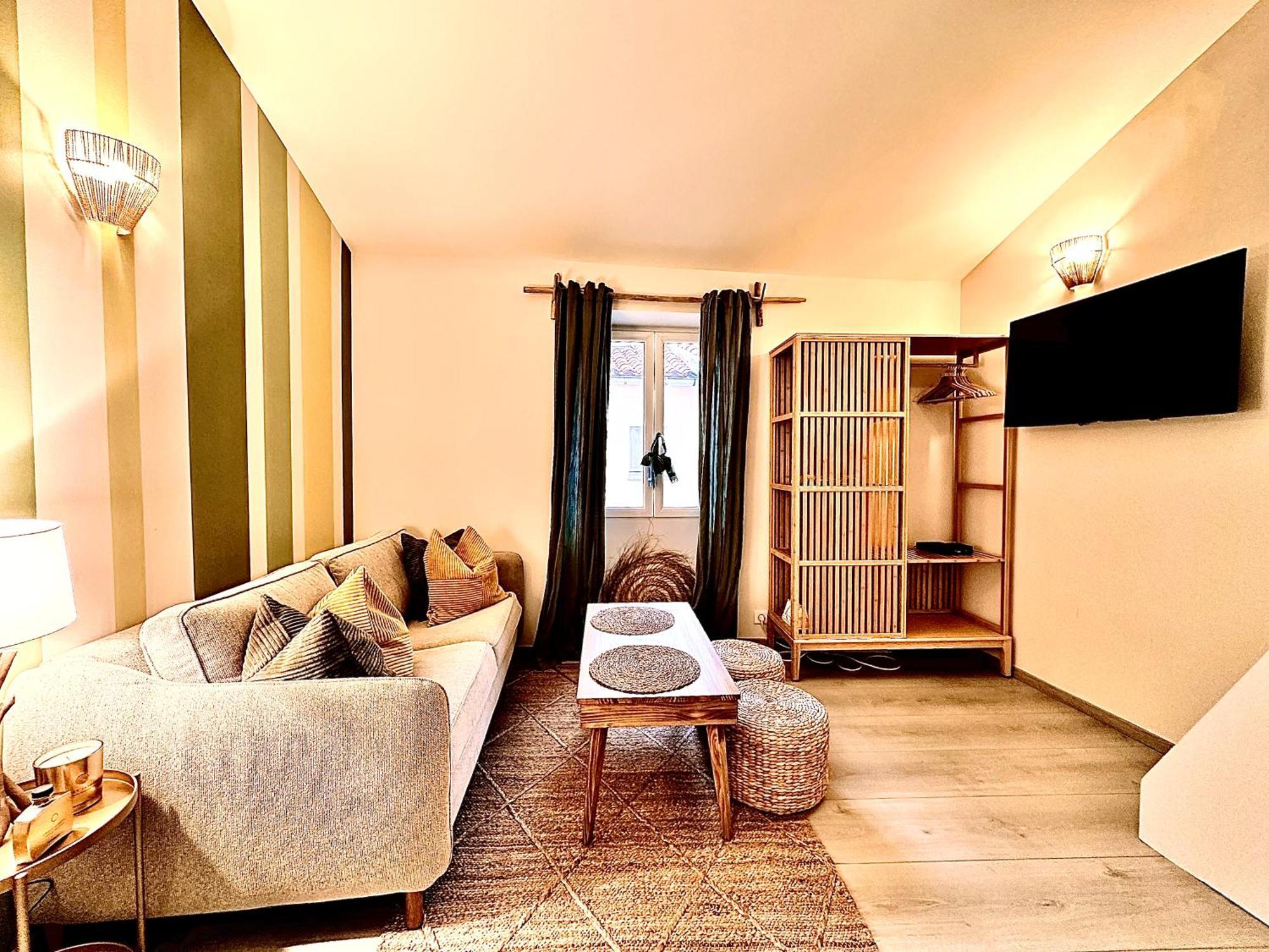 Cozy Studio Le Cedre, Port De Saint Tropez Exterior foto
