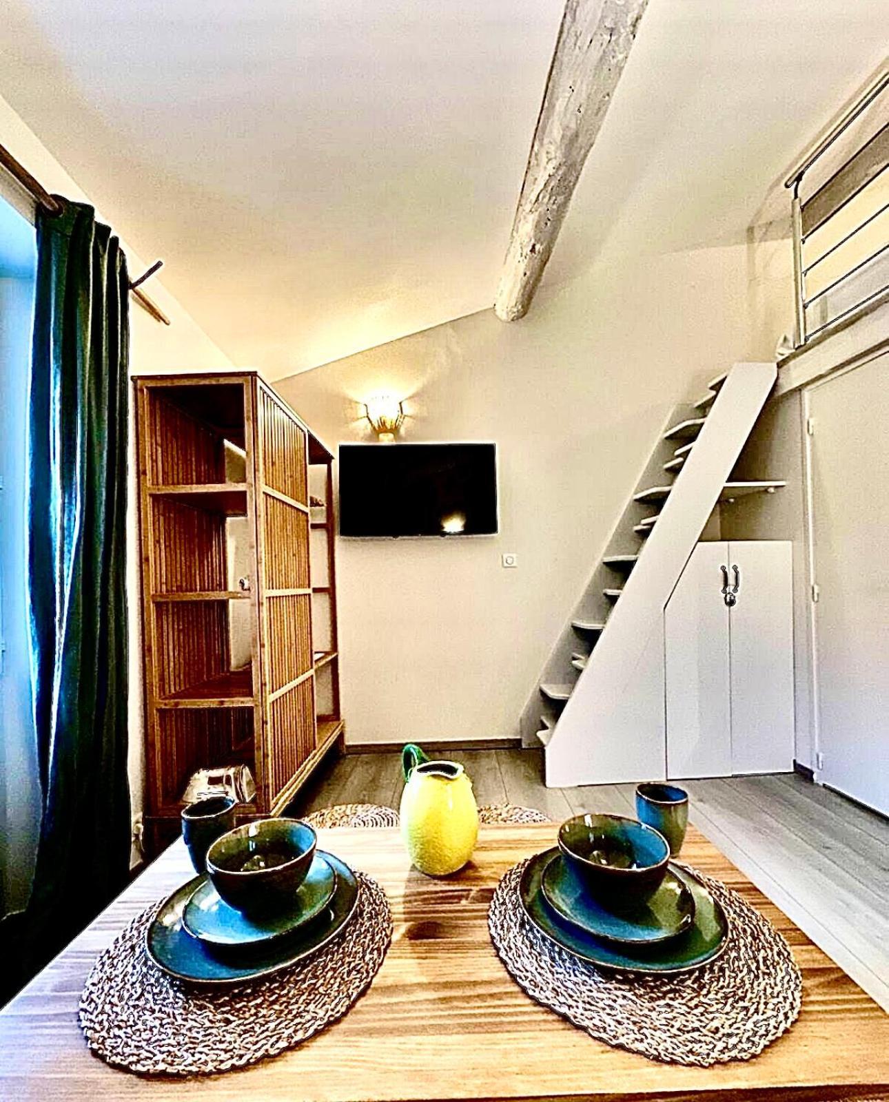 Cozy Studio Le Cedre, Port De Saint Tropez Exterior foto