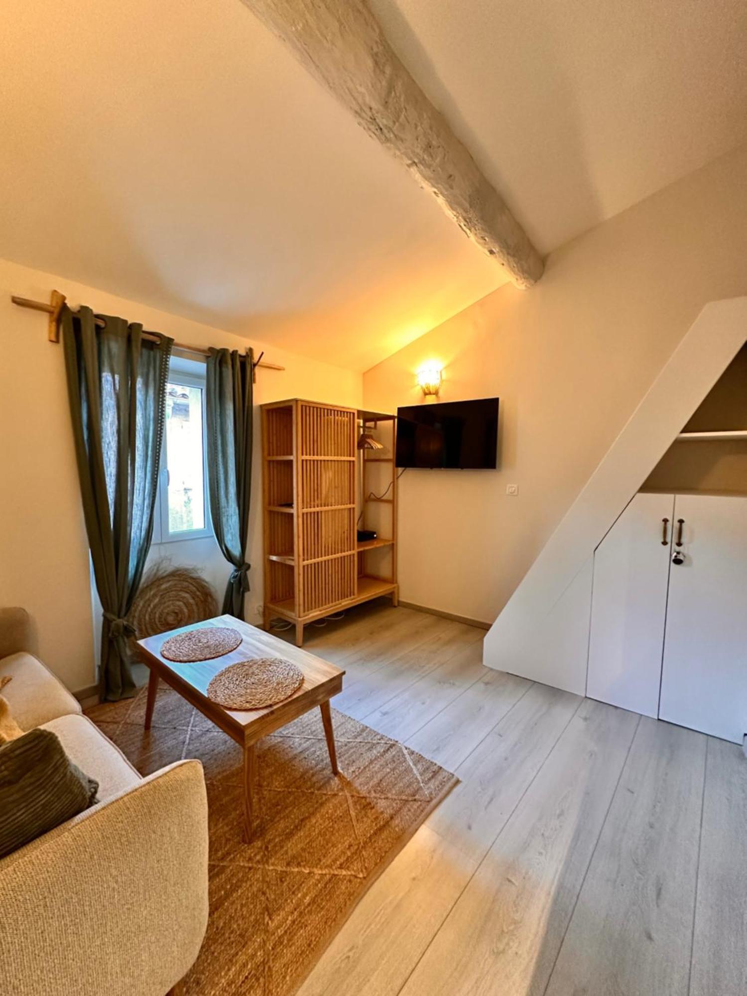 Cozy Studio Le Cedre, Port De Saint Tropez Exterior foto